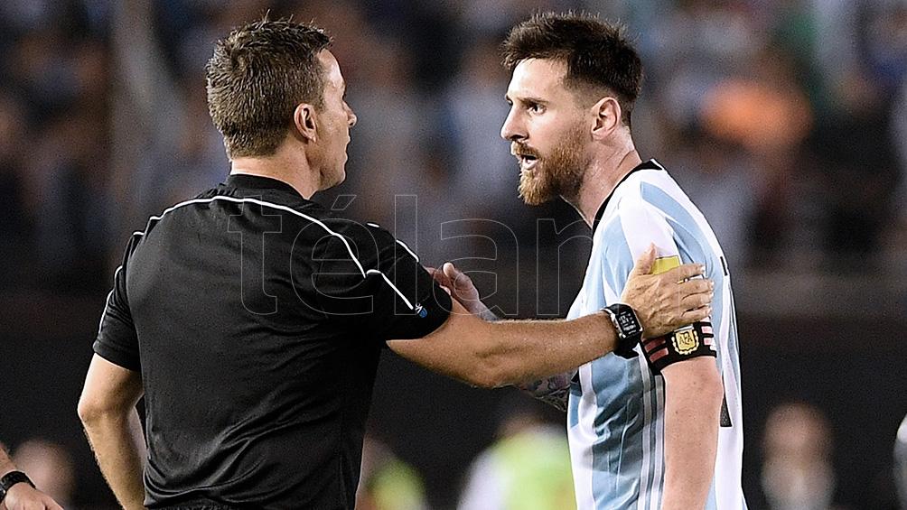 Messi suspendido por cuatro partidos