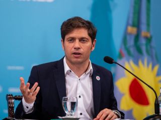 Kicillof anunci la amplitud de aforo para vacunados en la provincia