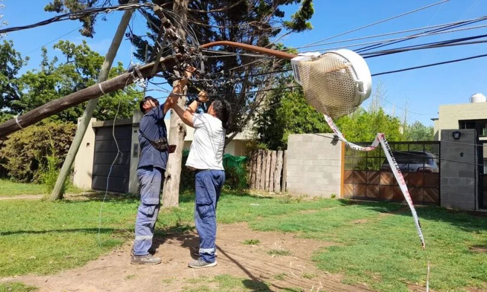 El intendente de Junín enfureció por los cortes de luz