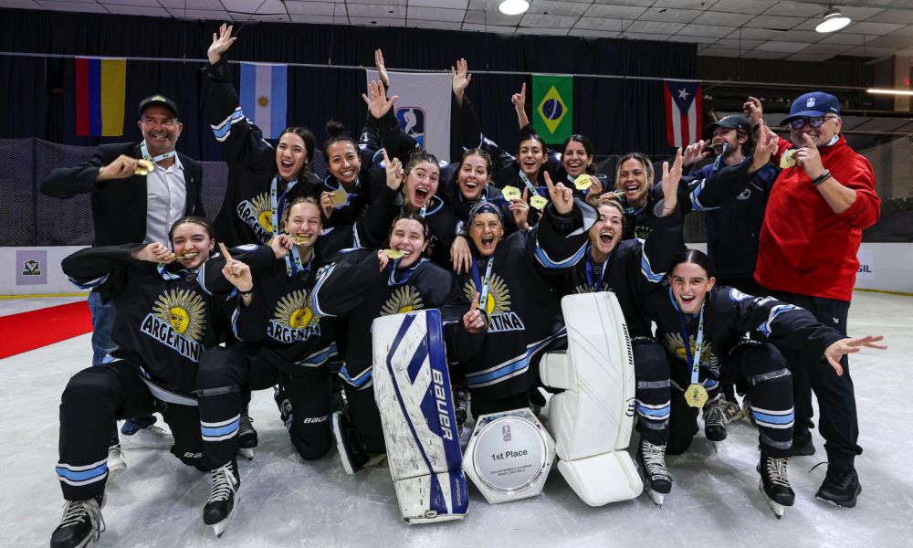 Argentina se consagra campeona en hockey sobre hielo