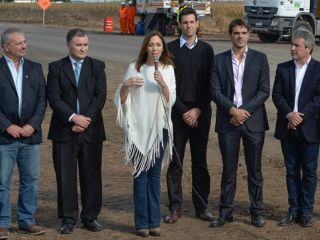 Vidal anunci inversiones por $16 mil millones en obras viales