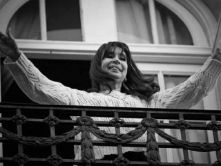 Cristina Fernández acatará la Justicia, pero su defensa busca medidas internacionales para proteger sus derechos