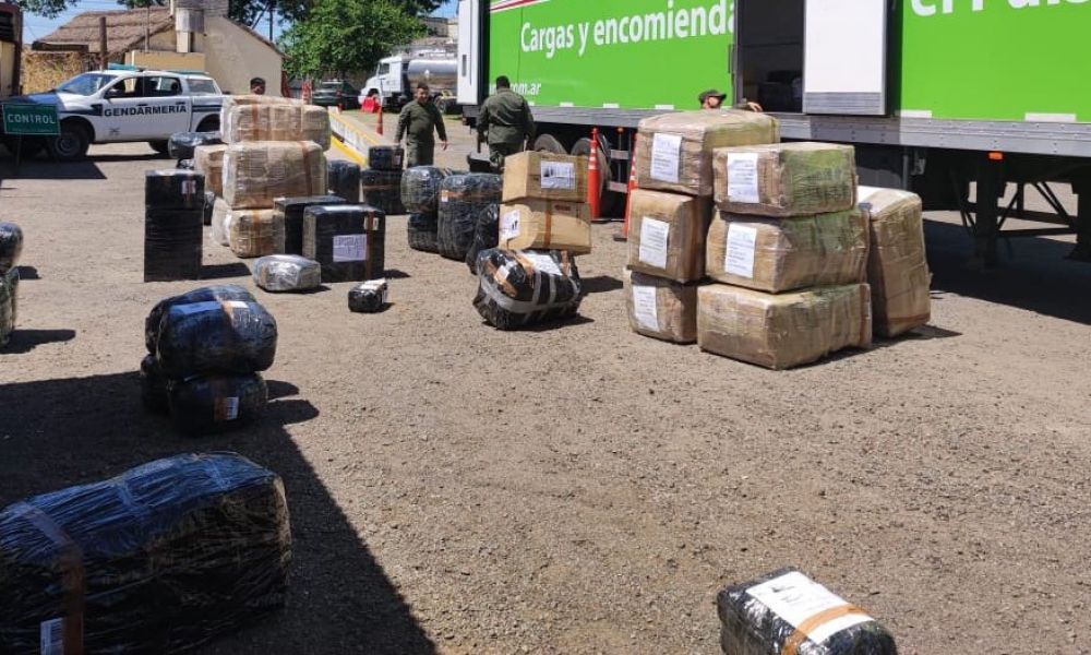 Secuestran mercadería de contrabando en El Socorro