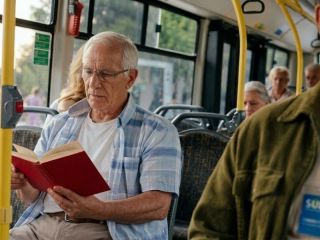 Boleto gratuito para mayores de 65 años: El proyecto que avanza en el Senado bonaerense