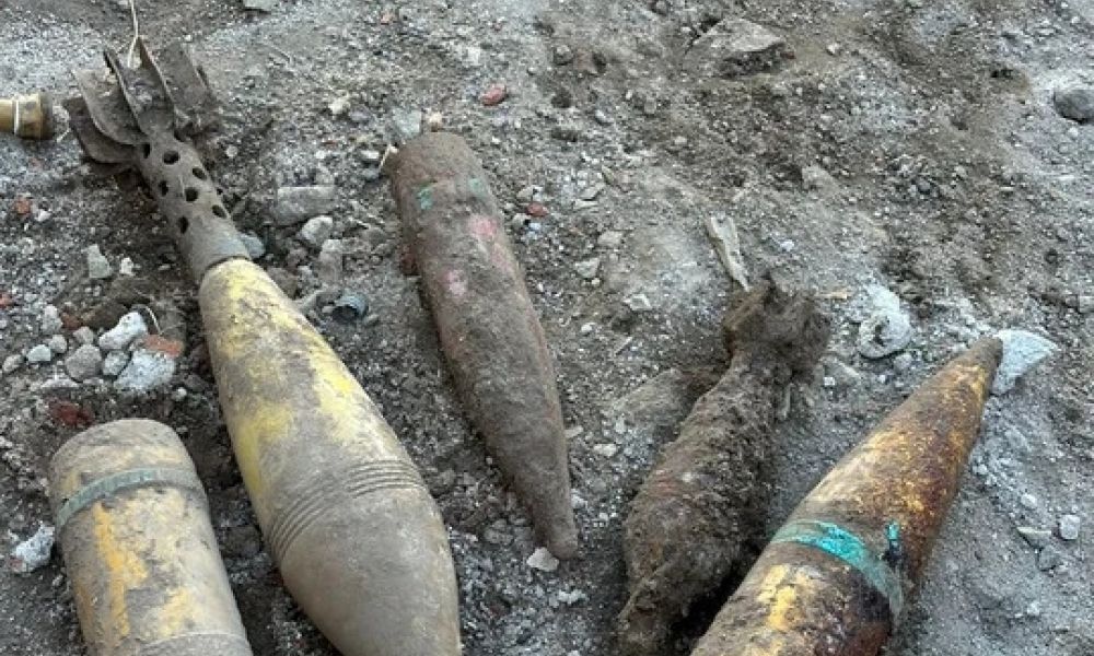 Descubren cinco artefactos de guerra en una casa