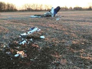Tragedia en el aire: murieron dos personas al caer una aeronave en Marcos Paz