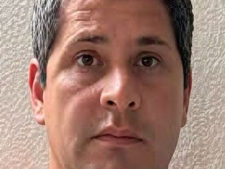 Fuga en Salto: Rompió un candado, forcejeó con policías y escapó de la comisaría