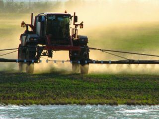 Menos trámites y más agilidad: El Senasa actualiza el registro de agroquímicos