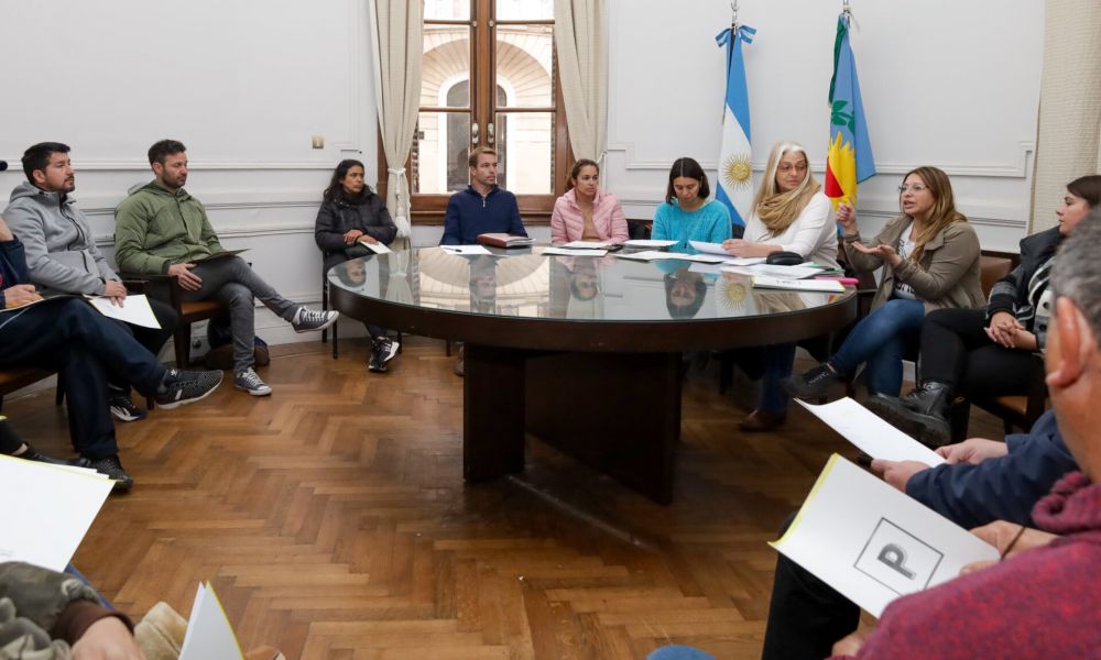 Encuentro clave para regular la producción de agua