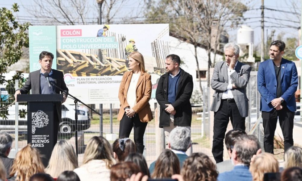 Inauguran el Primer Centro Universitario en Colón