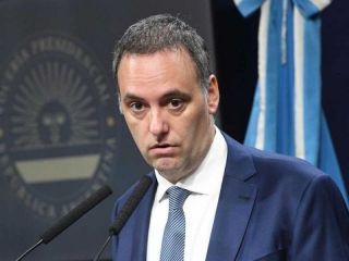 Crece la presión sobre Manuel Adorni: El Senado avanza con una posible interpelación y censura