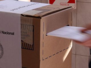 Comienza el escrutinio definitivo en la provincia de Buenos Aires tras una elección voto a voto