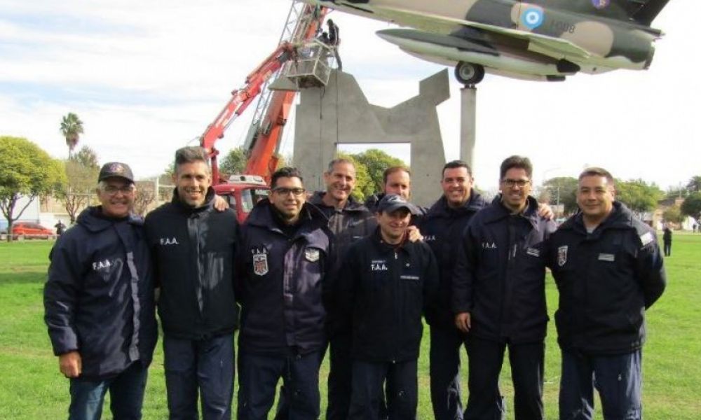 Monumento para los mecánicos que estuvieron en Malvinas