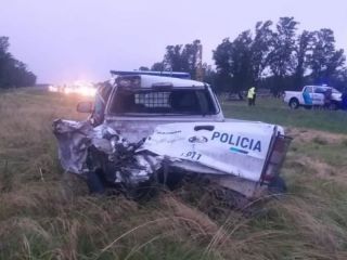 Una madrugada de viernes marcada por el horror en Ramallo: Un camin embisti y mat a tres agentes