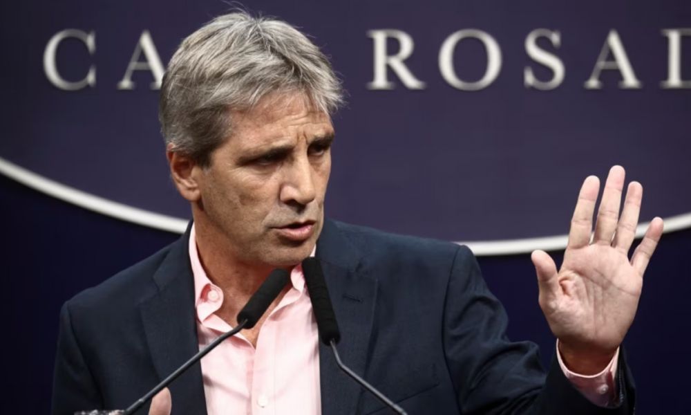 Caputo defendió el endurecimiento del cepo
