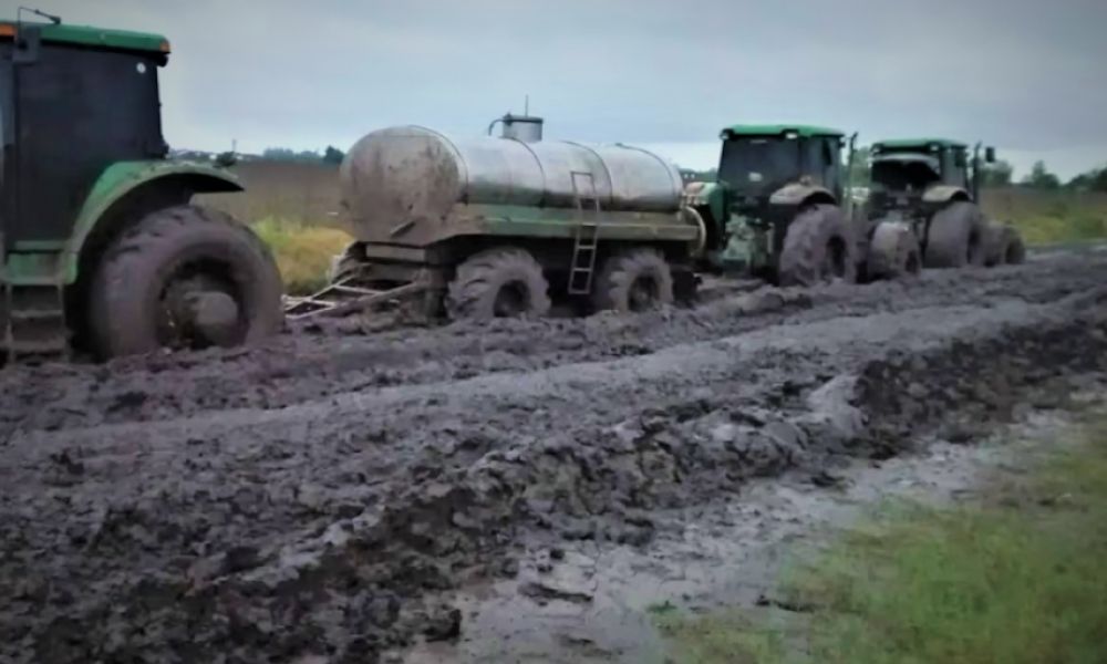 Mejoras de caminos rurales