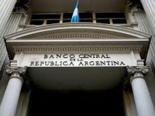 El Banco Central habilita compra de dlares MEP y CCL a beneficiarios de ayuda estatal