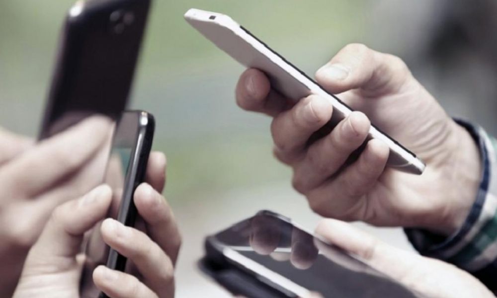 Eliminan topes en tarifas de internet, celulares y cable