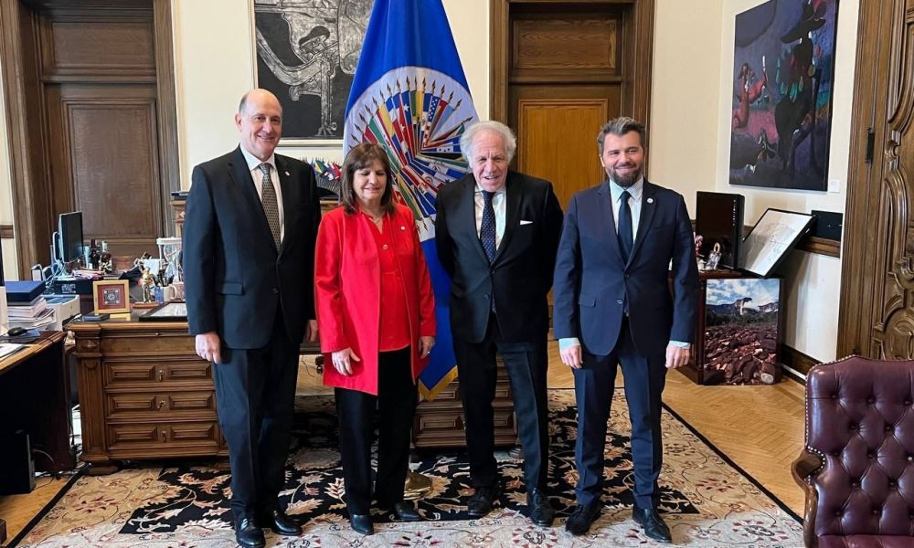 Bullrich refuerza cooperación internacional en seguridad