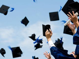 Las diez profesiones universitarias mejor pagas y ms demandadas