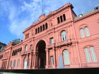 40.000 empleados estatales debern aprobar un examen online para mantener sus puestos