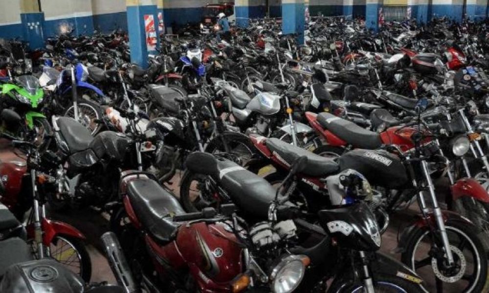 Maniobra fraudulenta en importación de motos