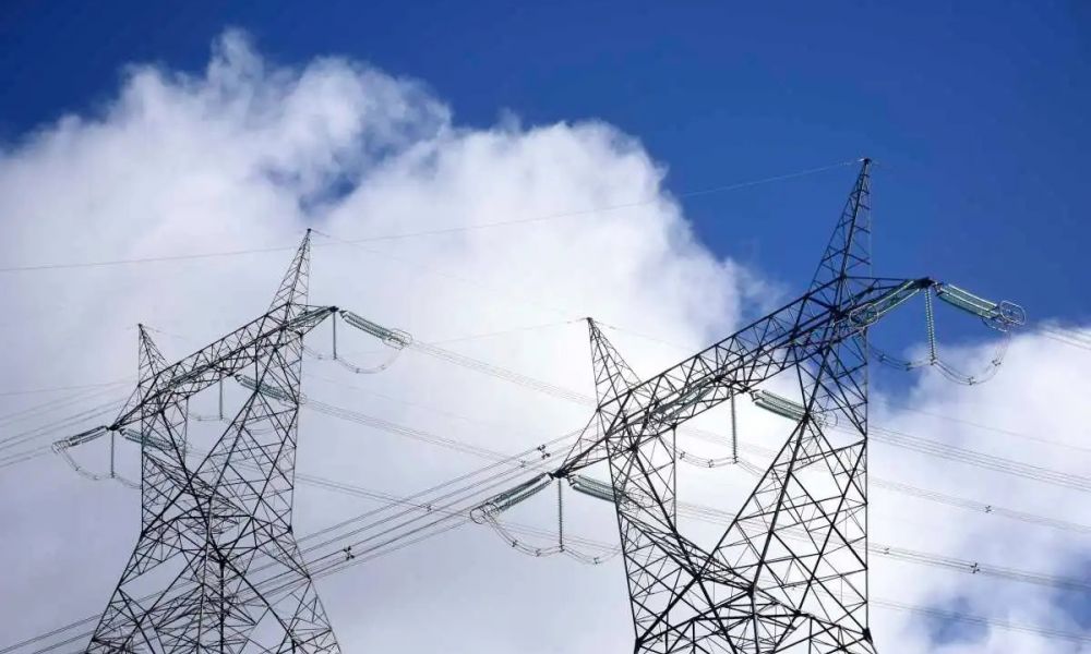 Aumento del 4% en las tarifas de luz
