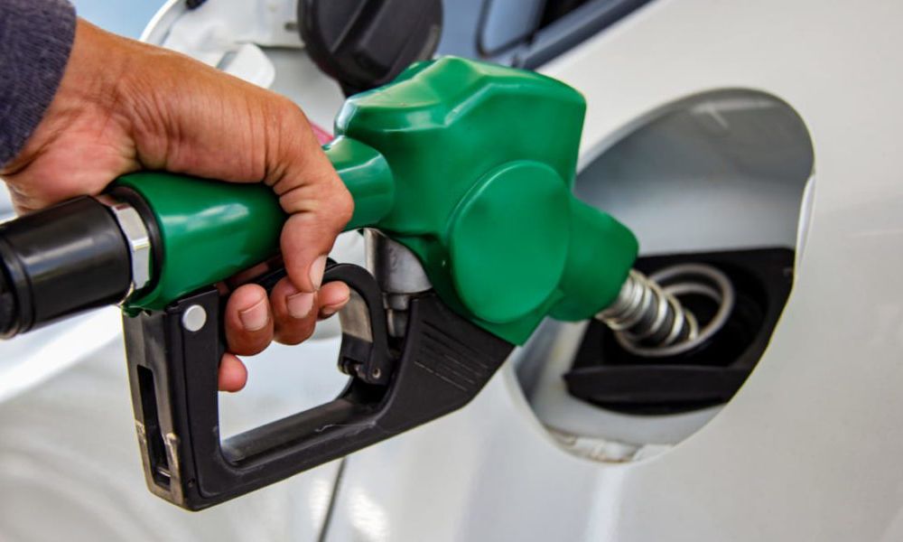 Avanza la normalización del abastecimiento de combustibles