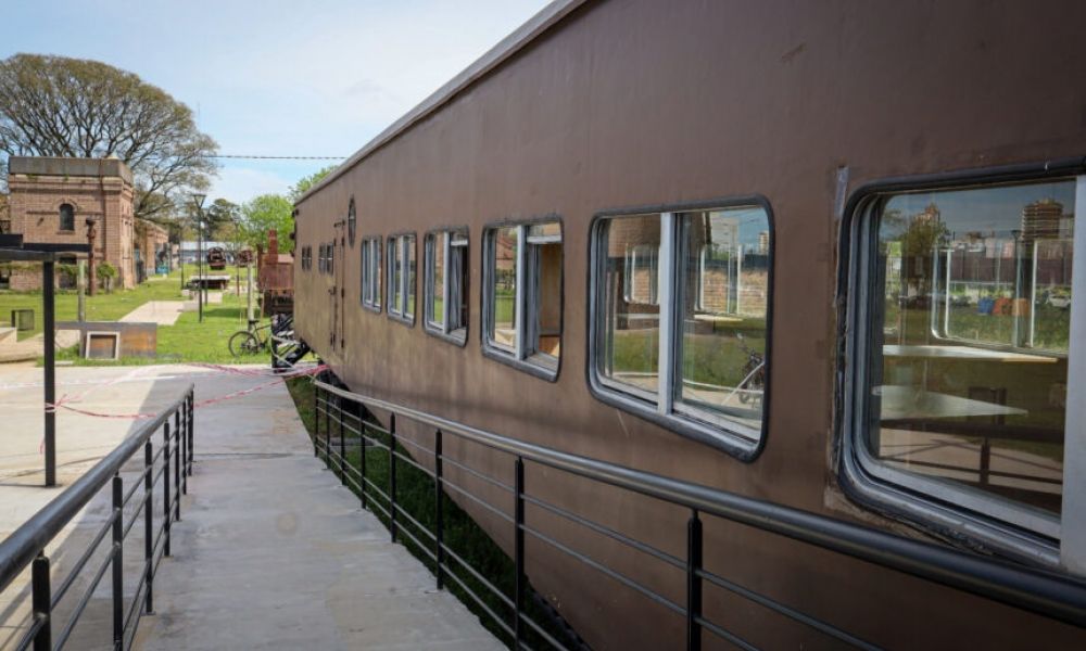 Estación Vagón: El histórico vagón de Parque España