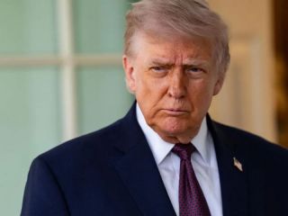 Trump vuelve a amenazar con un ataque contra Irán y apunta a sus líderes