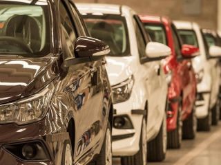 Mercado automotor en alerta: Suba del dlar y planes de financiacin como salvavidas