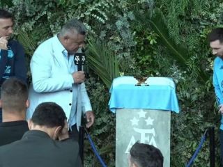 Histórico: La AFA rebautiza el predio de Ezeiza «Julio Humberto Grondona» con el nombre «Lionel Andrés Messi»