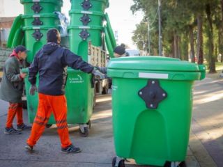 Pergamino: Llegaron ms contenedores verdes pero para reemplazar a los vandalizados