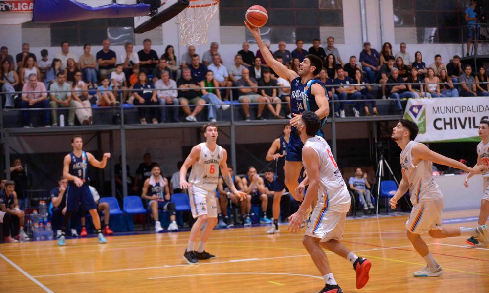 Pergamino Básquet dio pelea pero no pudo con Racing