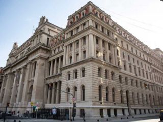 La Corte Suprema ratificó el financiamiento universitario y obliga al Gobierno a aumentar salarios y becas
