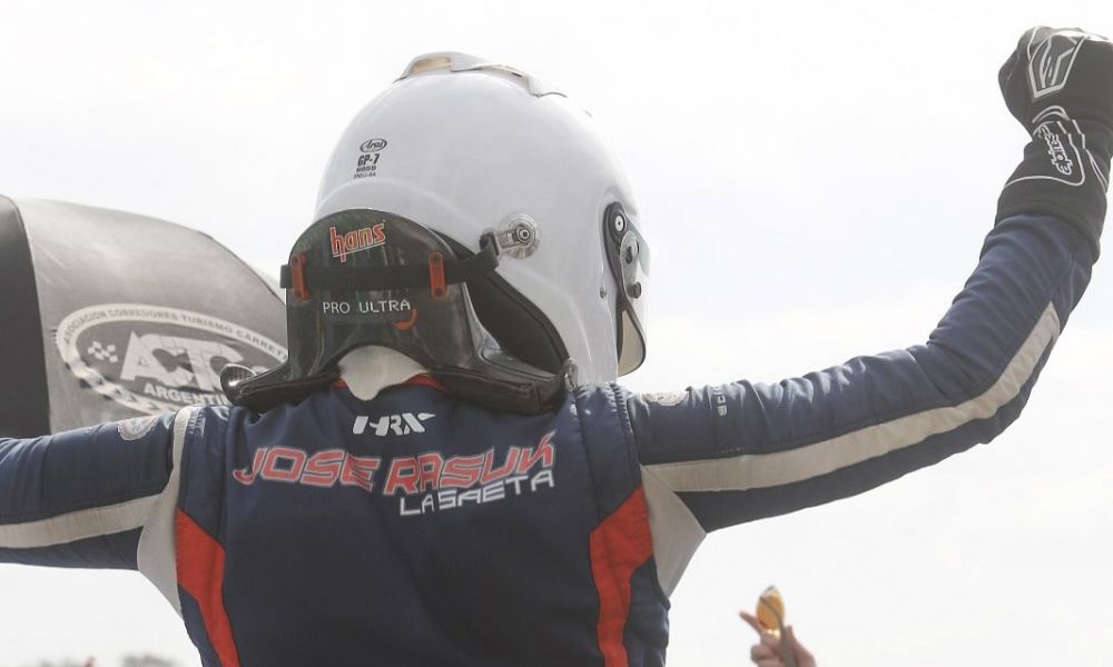 José Rasuk celebró su primera victoria en el TC Pista PickUp