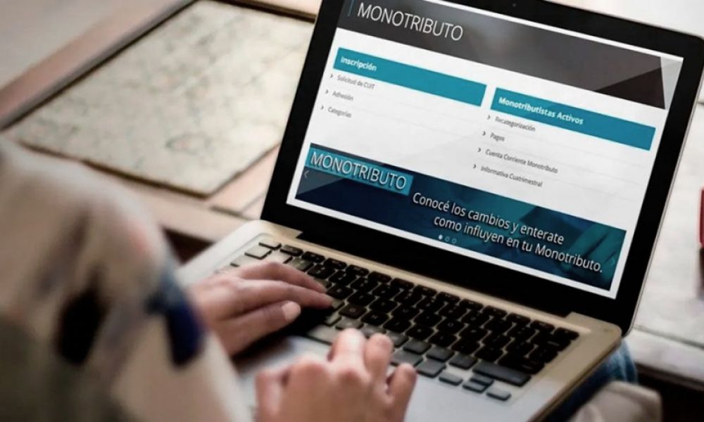 Alivio fiscal a monotributistas y autónomos