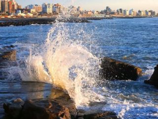 La Costa congela precios para el verano 2025 y apuesta por una temporada accesible