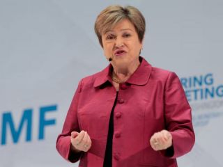 El FMI presiona por más impuestos: Pide subir el monotributo y ampliar Ganancias en Argentina
