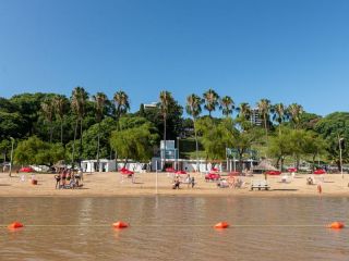 Verano: C�mo ser�n los protocolos para los balnearios