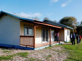 Innovacin habitacional: La Provincia adquirir viviendas de madera diseadas por la UNLP
