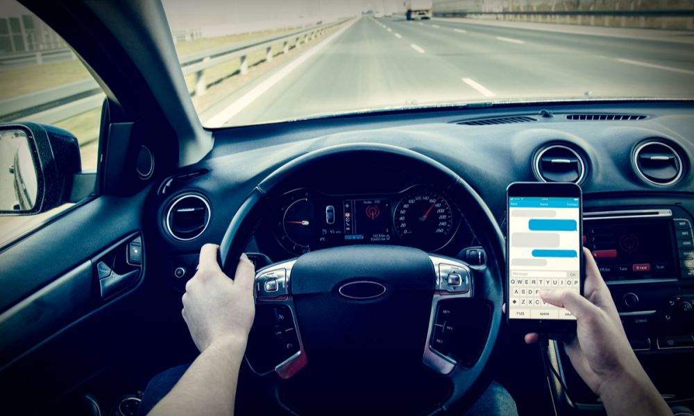 Controles: Apuntan al uso del celular al volante