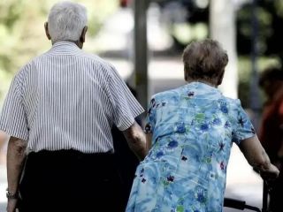 Jubilaciones: El Gobierno oficializ el bono y actualiz la mnima