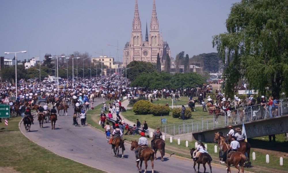 Suspenden la peregrinación gaucha a Luján