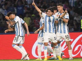 Argentina, con gran juego, gole a Guatemala y accedi a octavos de final