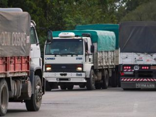 Licencias profesionales en la Provincia: Denuncian un salto de $22.000 a $294.000