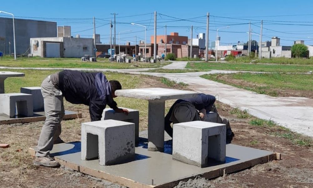 La Plaza del Barrio Procrear comienza a tomar forma