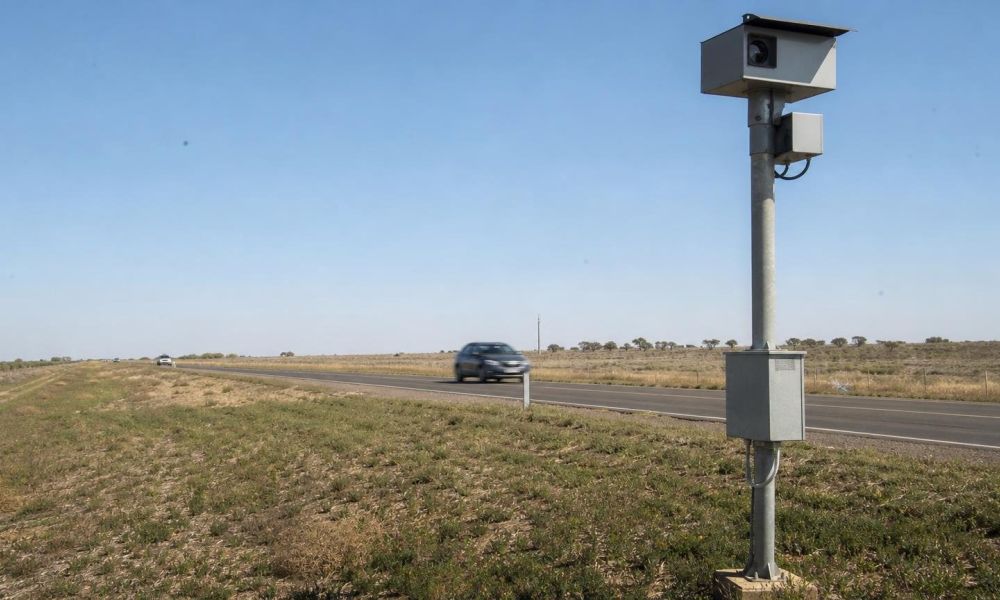 Fotomultas: Un proyecto busca frenar el negocio
