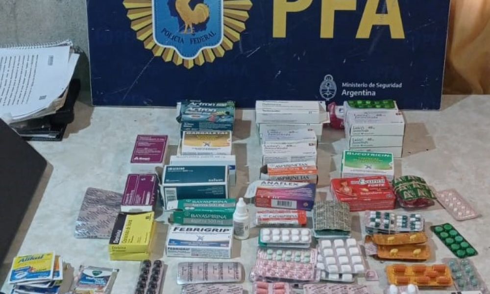 Operativo contra la venta ilegal de medicamentos