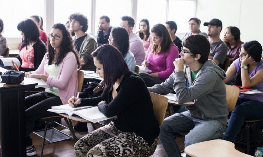 Nueva Guía de Carreras Universitarias 2023